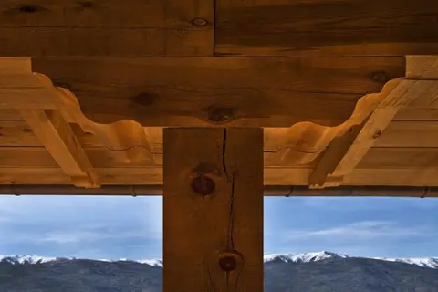 Gran salón, cocina y zonas interiores de la casa
